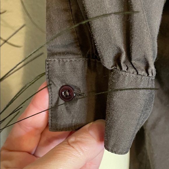 New York & Company Dark Brown Button-Down Shirt - Picture 3 of 4